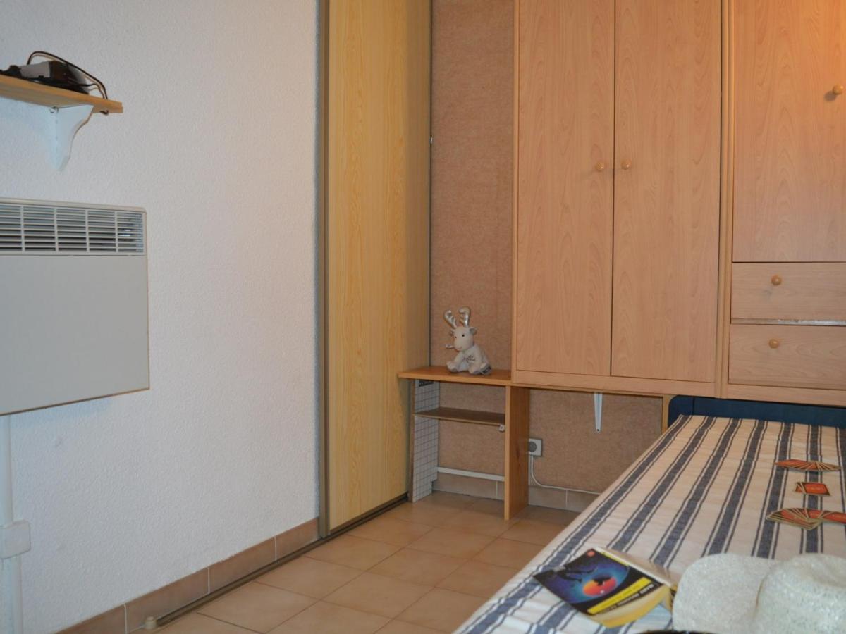 Studio Cabine A St-Raphael Avec Terrasse Et Parking, A 100M De La Plage - Fr-1-226A-23 Saint-Raphaël Екстериор снимка